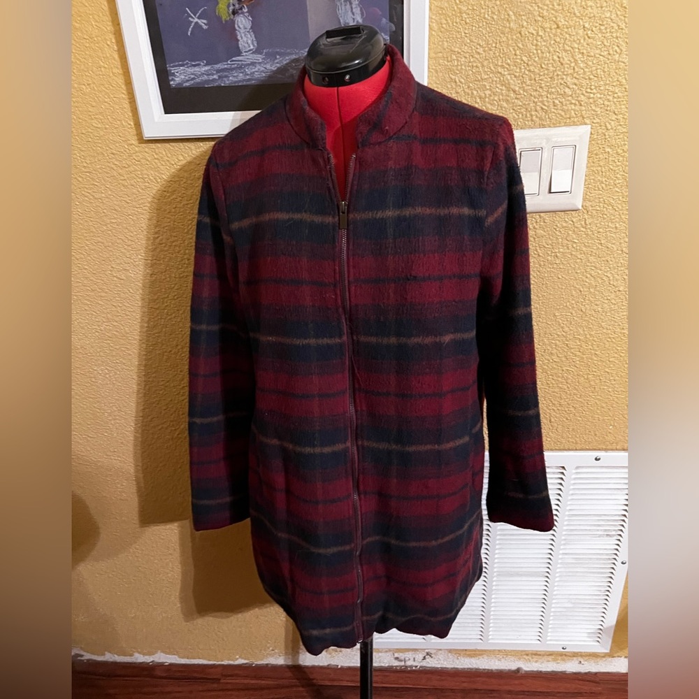 Women’s wool pea coat size Large